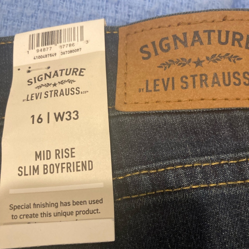 NWT Levi signature jeans women’s size 16 - Picture 4 of 4